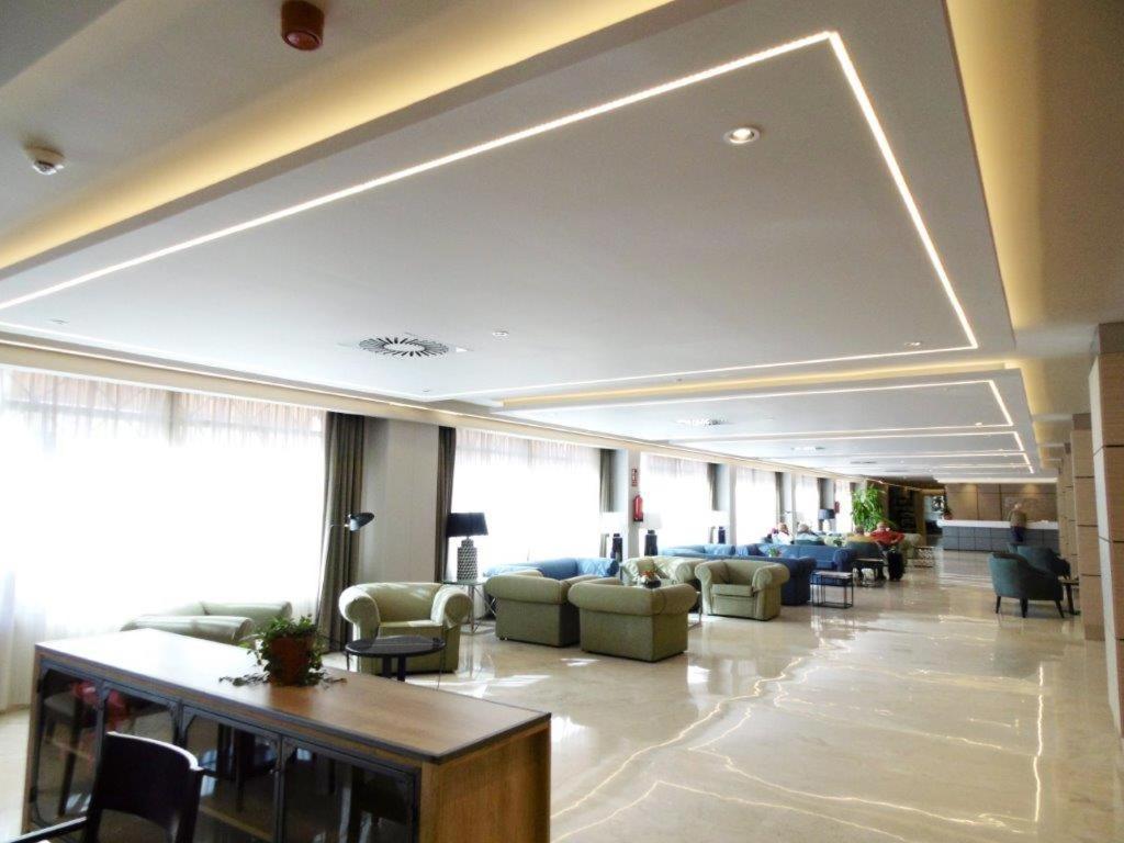 פואנגירולה Appartement 1St Lign On The Beach מראה חיצוני תמונה